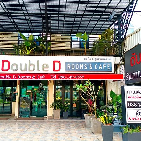 Double D Rooms & Cafe Banguecoque Exterior foto